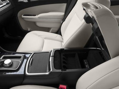 2017 Chrysler 300 Limited