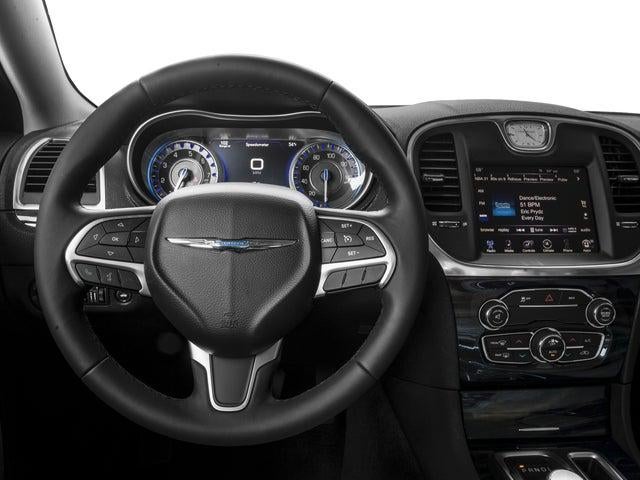 2017 Chrysler 300 Limited