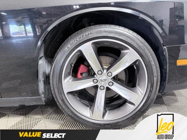 2013 Dodge Challenger SXT