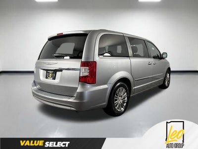 2013 Chrysler Town & Country Touring-L