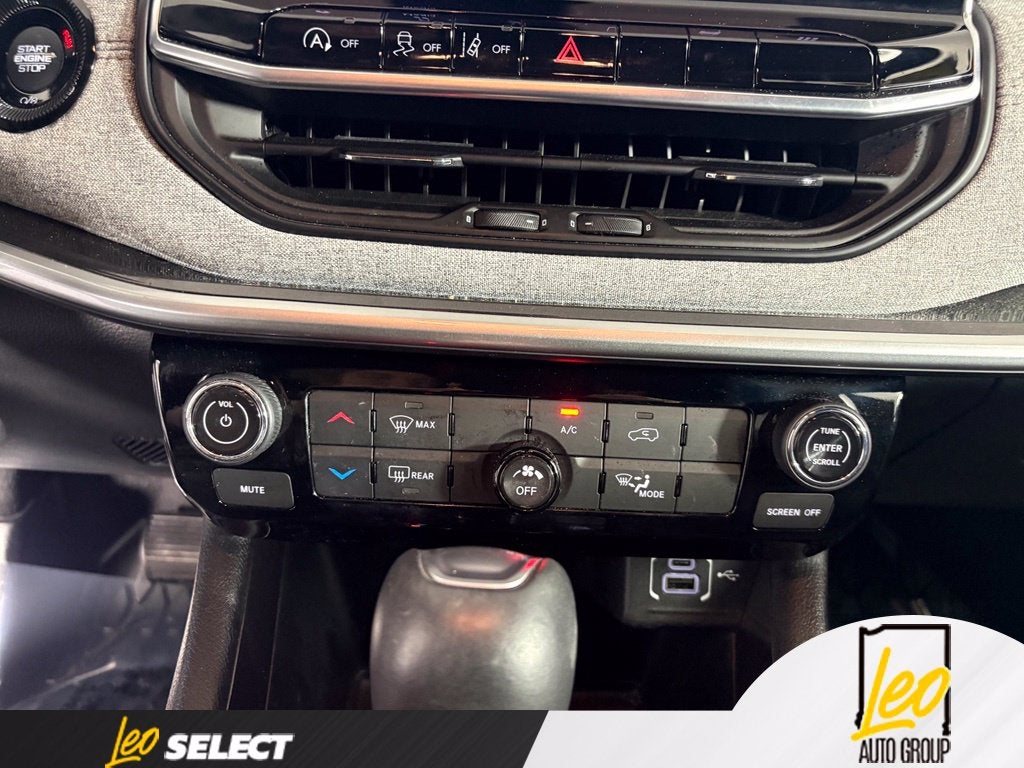 2024 Jeep Compass Latitude Lux FWD