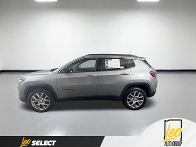 2024 Jeep Compass Latitude Lux FWD
