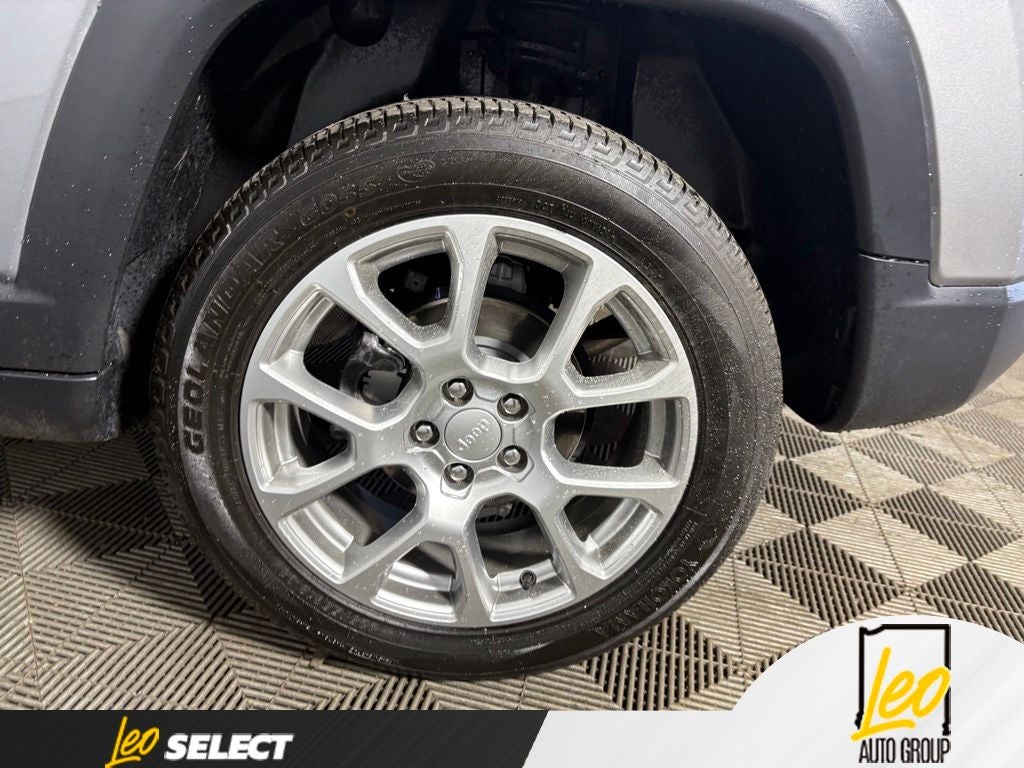 2024 Jeep Compass Latitude Lux FWD