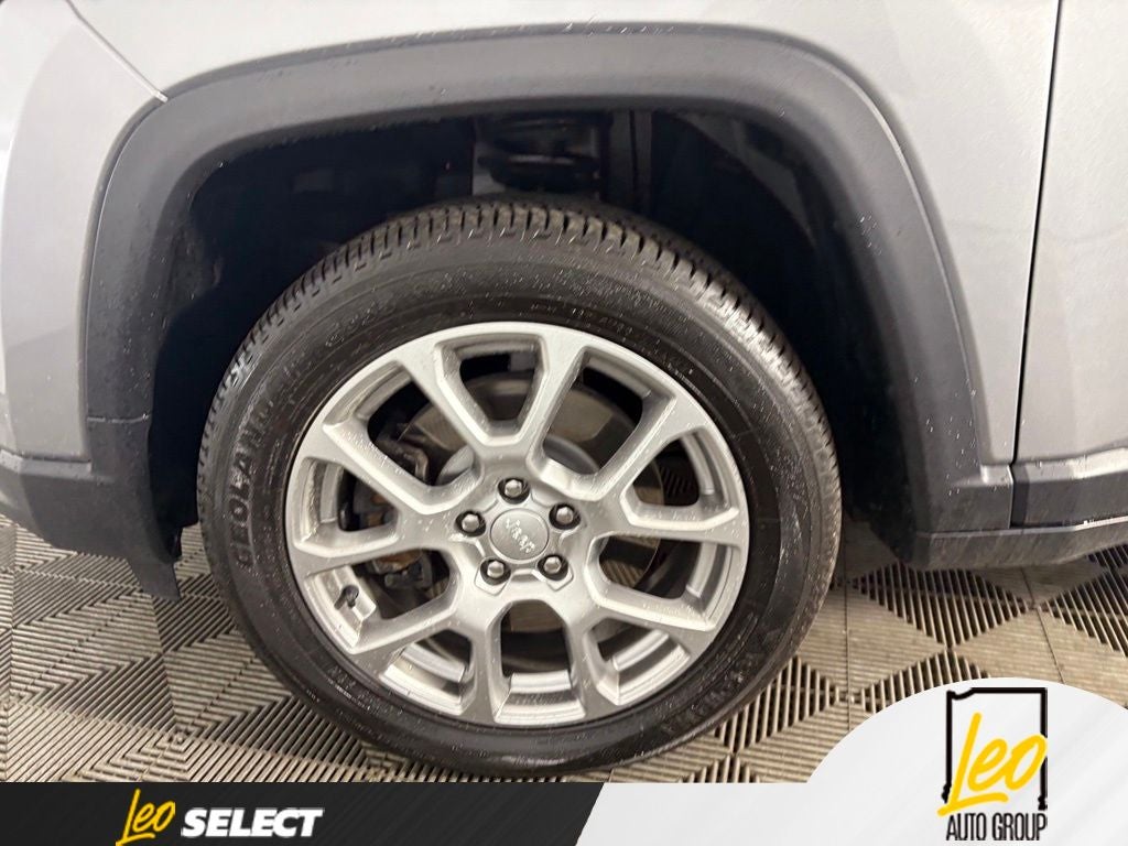 2024 Jeep Compass Latitude Lux FWD