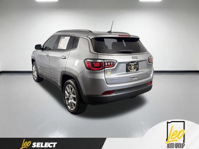 2024 Jeep Compass Latitude Lux FWD