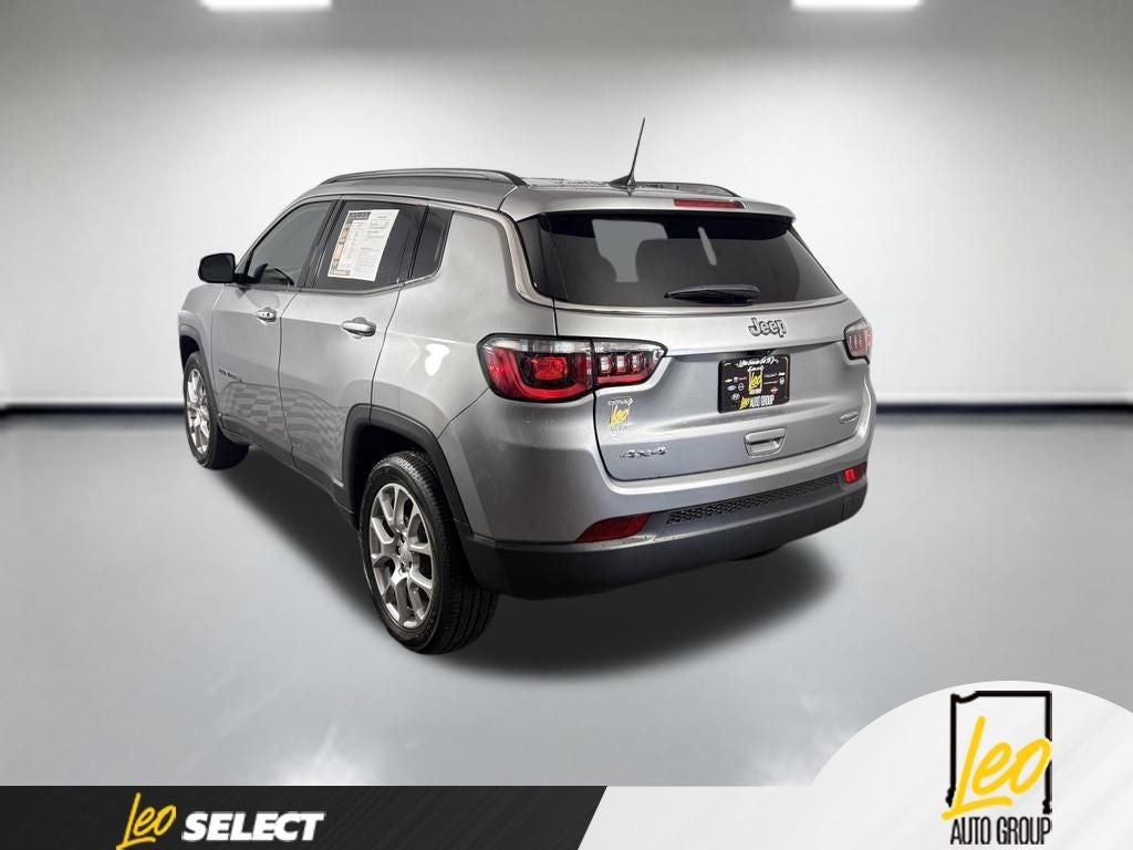 2024 Jeep Compass Latitude Lux FWD