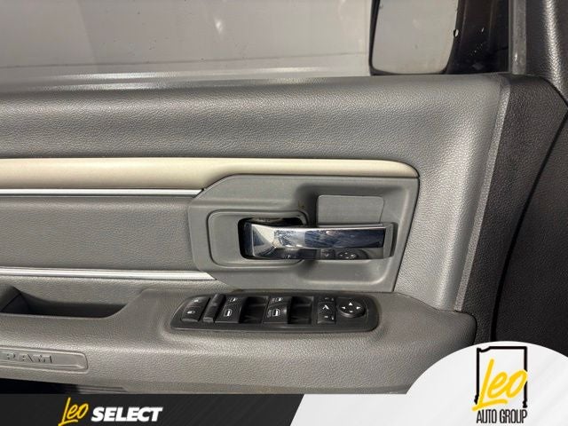 2018 RAM 1500 Big Horn Crew Cab 4x4 5'7' Box