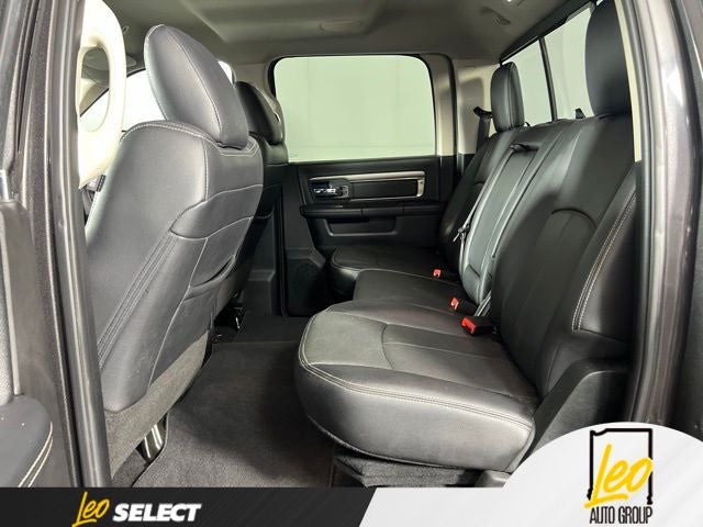 2018 RAM 2500 Laramie Crew Cab 4x4 6'4' Box