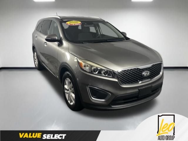 2016 Kia Sorento 3.3L LX