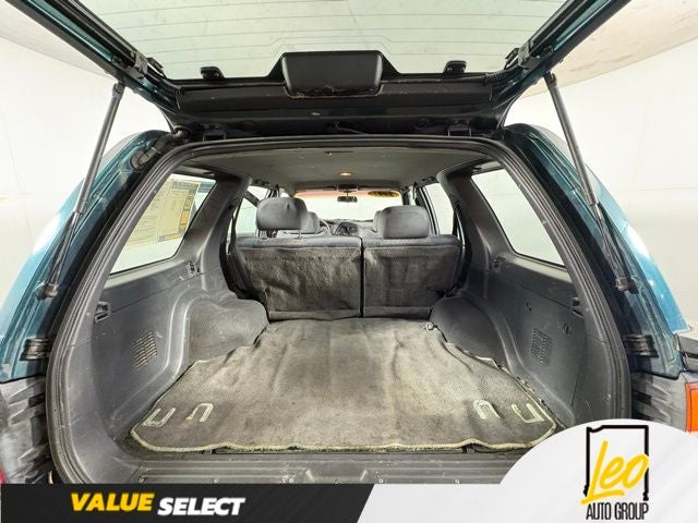 1997 Nissan Pathfinder Base