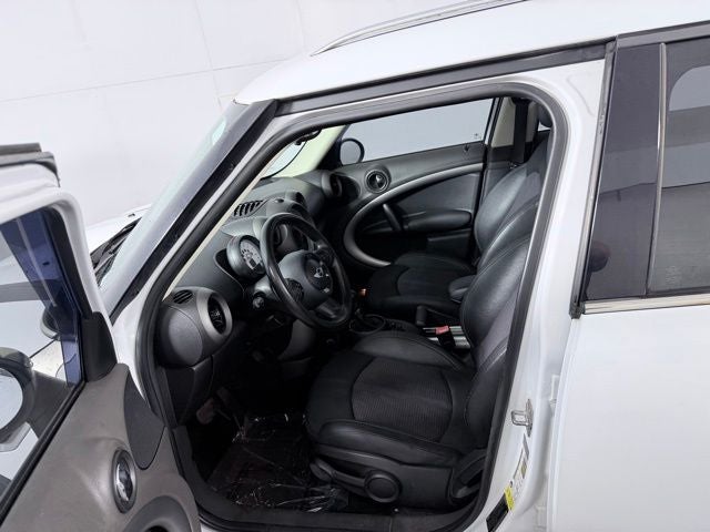 2011 MINI Cooper Countryman Base