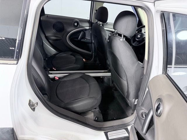 2011 MINI Cooper Countryman Base