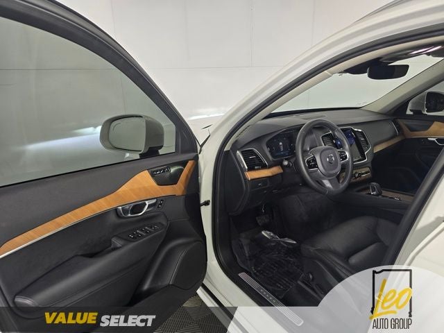 2023 Volvo XC90 B6 Plus 7-Seater