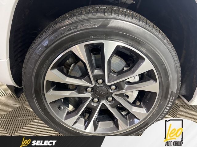 2022 Jeep Grand Cherokee L Overland
