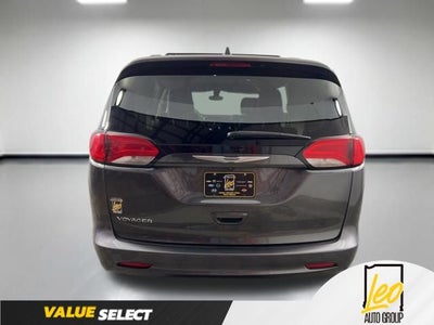 2021 Chrysler Voyager LXI