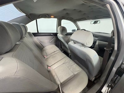 2004 Volkswagen Jetta GL