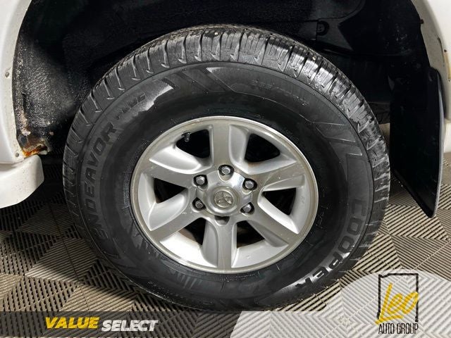 2006 Toyota Sequoia SR5