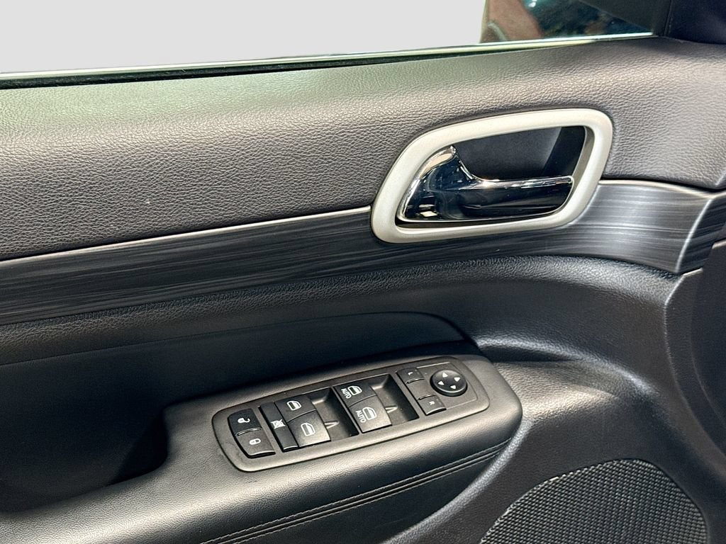2021 Jeep Grand Cherokee Laredo E 4x4