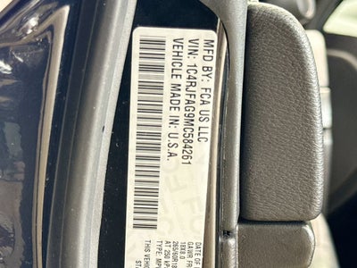 2021 Jeep Grand Cherokee Laredo E 4x4