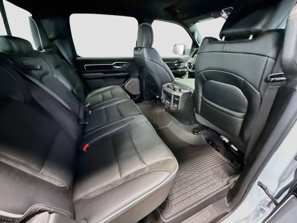 2026 RAM 1500 Laramie Crew Cab 4x4 5'7" Box