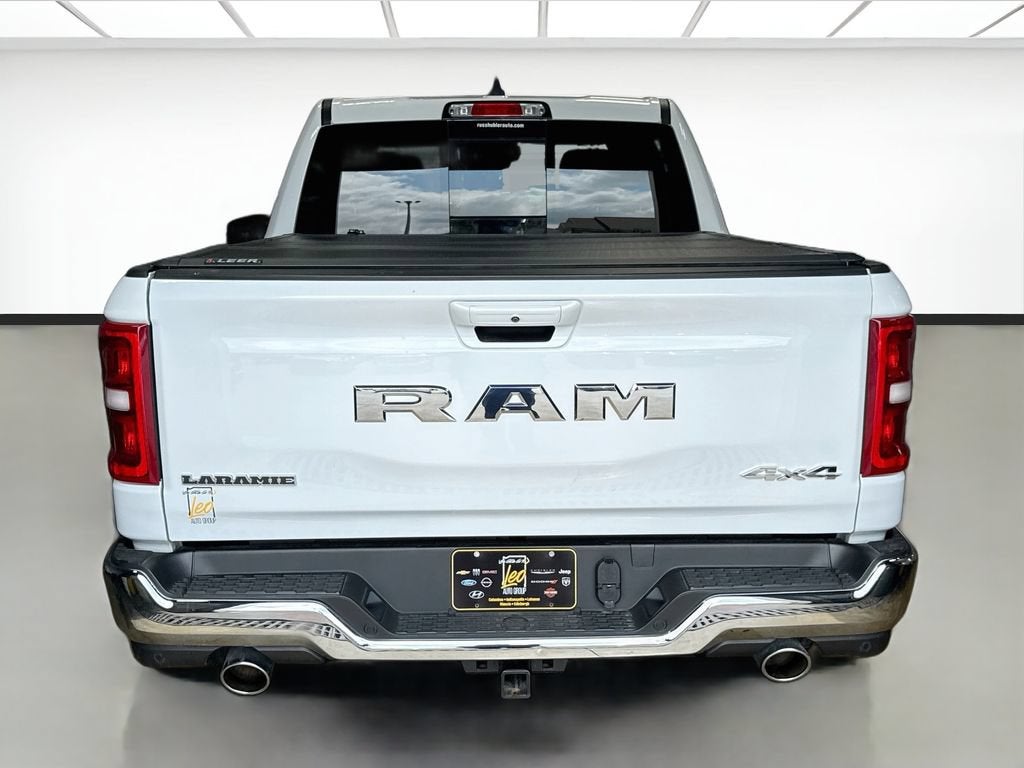 2026 RAM 1500 Laramie Crew Cab 4x4 5'7" Box