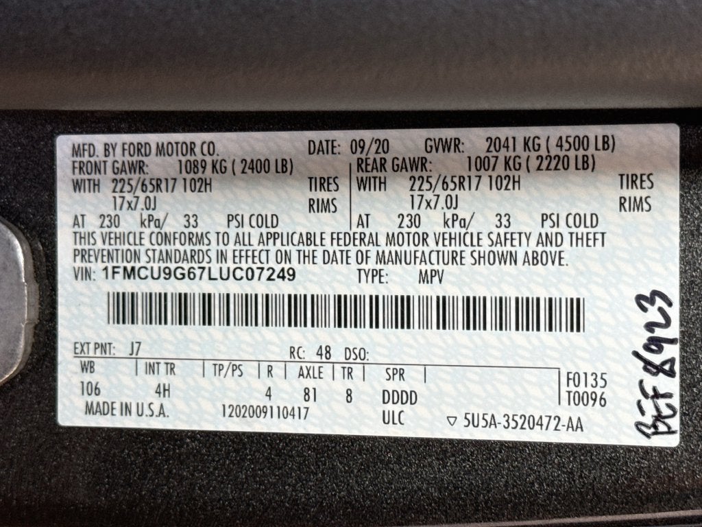 2020 Ford Escape SE