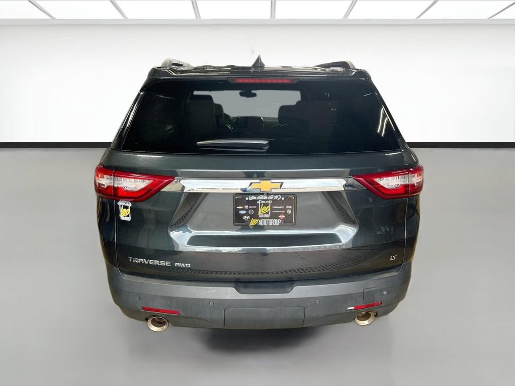 2021 Chevrolet Traverse LT Leather