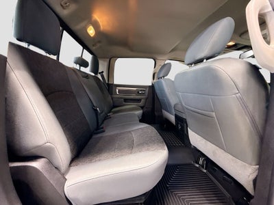 2018 RAM 1500 Big Horn Crew Cab 4x4 5'7" Box