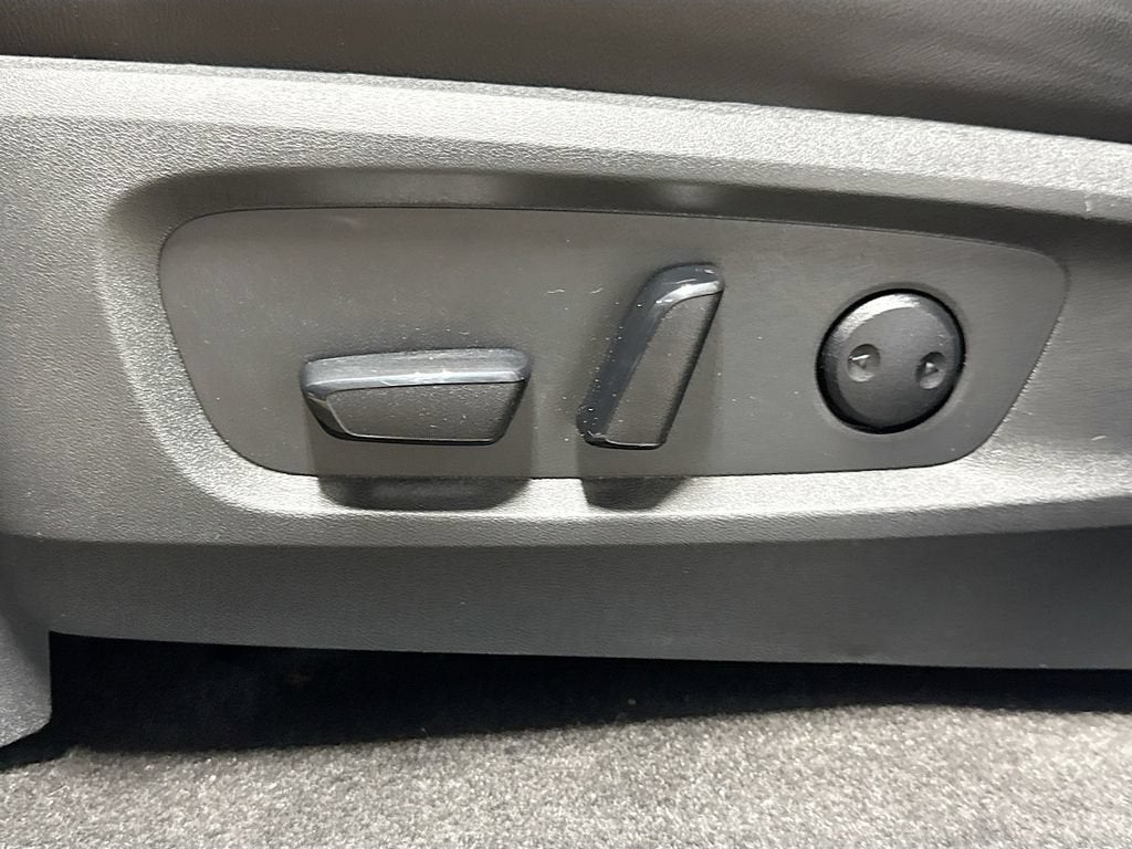 2024 Nissan Pathfinder Rock Creek 4WD