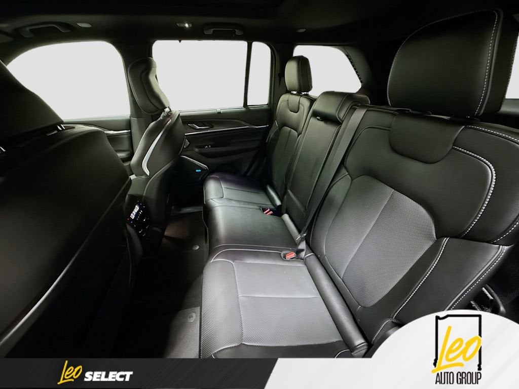 2023 Jeep Grand Cherokee Overland 4x4