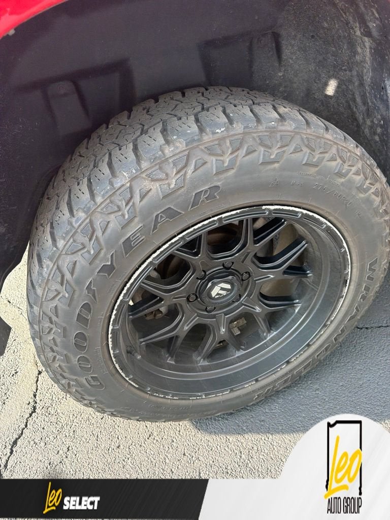 2019 RAM 1500 Laramie Crew Cab 4x4 5'7" Box