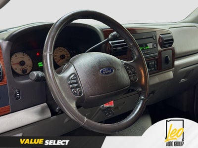 2006 Ford Super Duty F-350 DRW XL