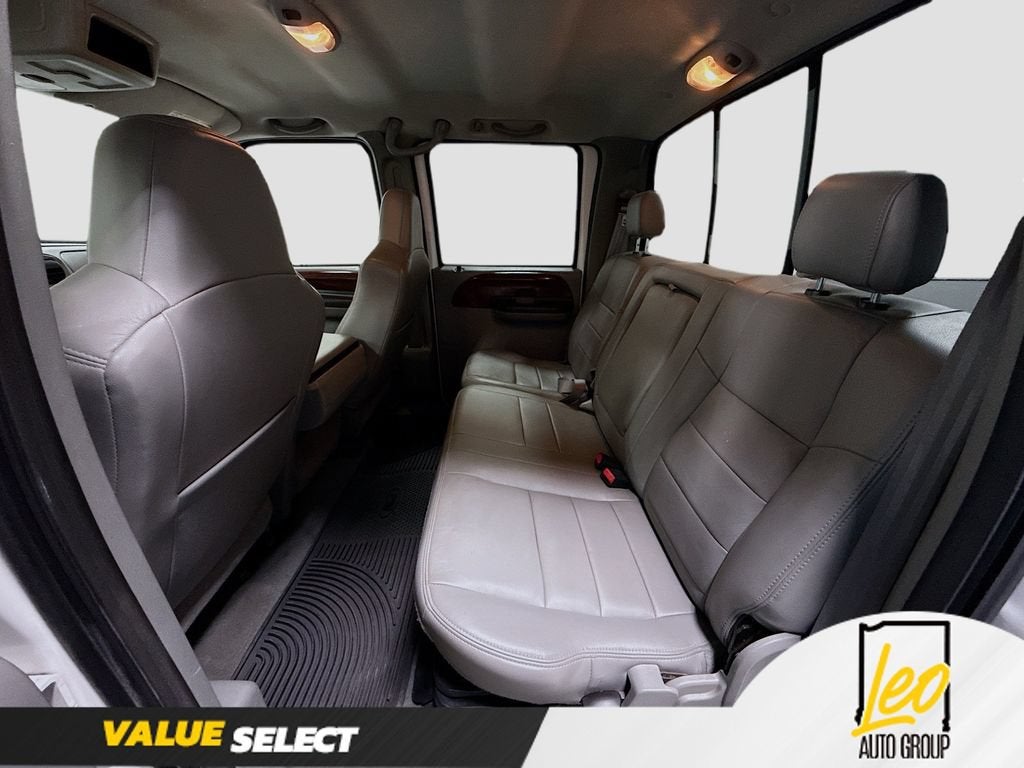 2006 Ford Super Duty F-350 DRW XL
