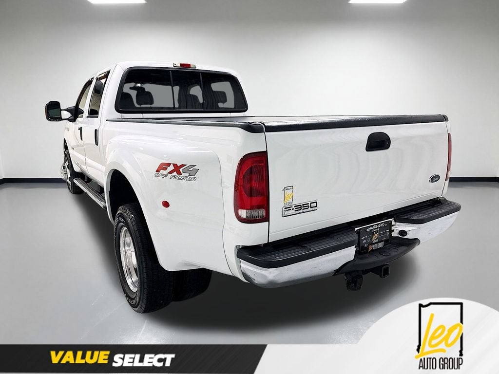 2006 Ford Super Duty F-350 DRW XL