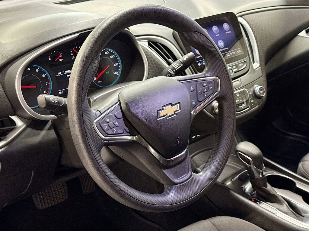 2021 Chevrolet Malibu LS