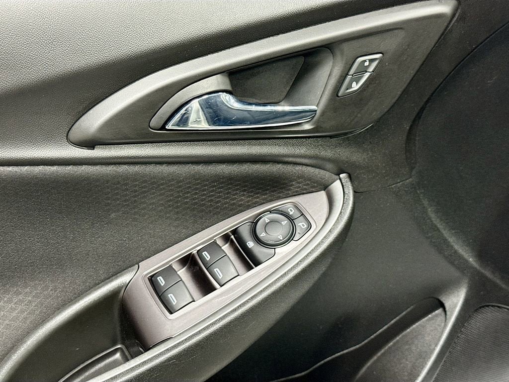 2021 Chevrolet Malibu LS