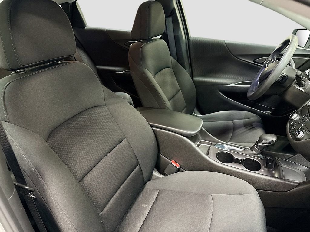 2021 Chevrolet Malibu LS