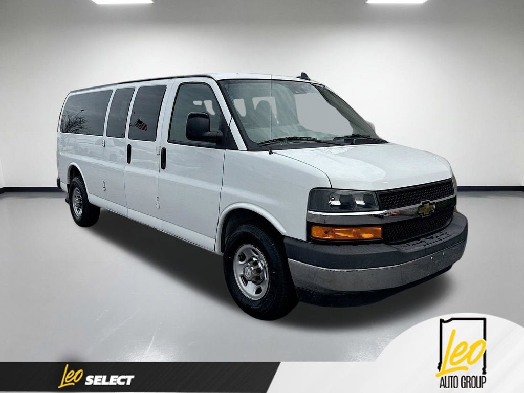 2019 Chevrolet Express Passenger 3500 LT