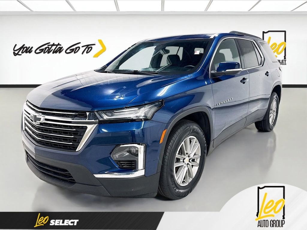 2023 Chevrolet Traverse LT Cloth
