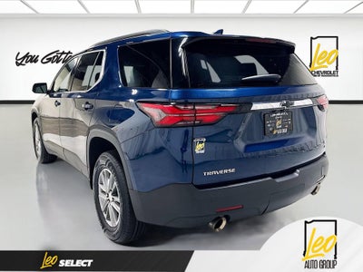 2023 Chevrolet Traverse LT Cloth
