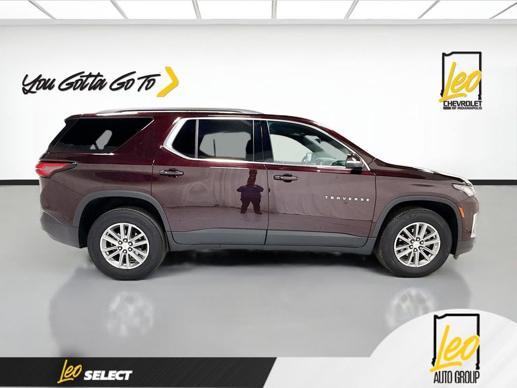 2023 Chevrolet Traverse LT Cloth