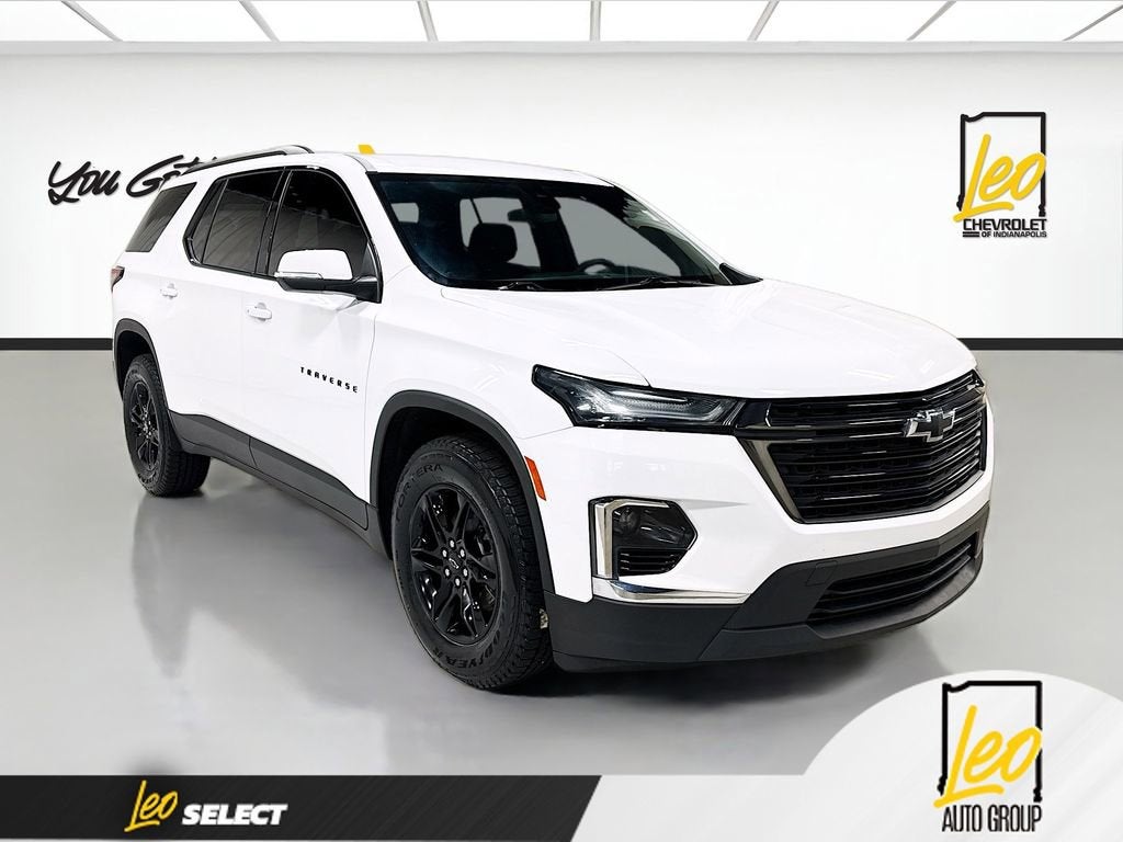 2023 Chevrolet Traverse LT Cloth