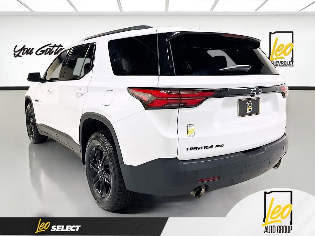 2023 Chevrolet Traverse LT Cloth