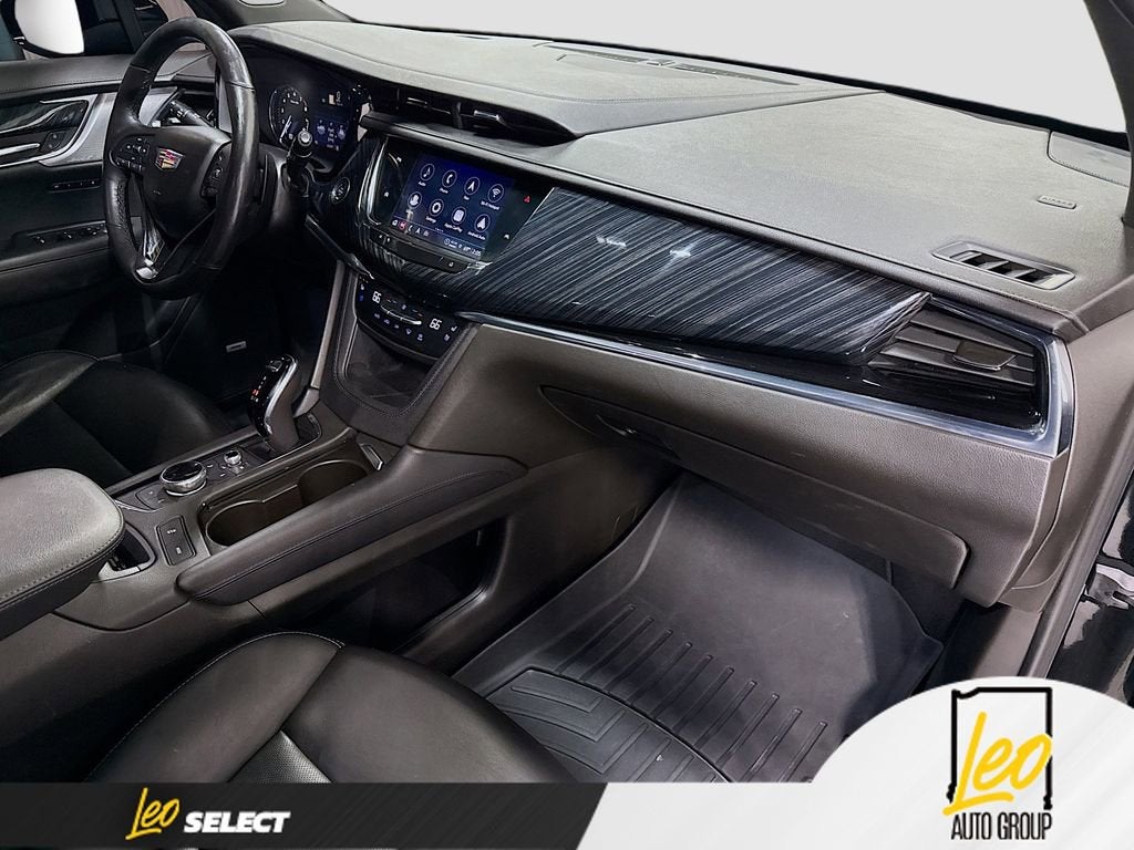 2023 Cadillac XT6 Premium Luxury