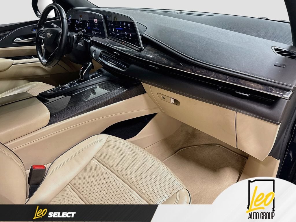 2023 Cadillac Escalade 4WD Premium Luxury