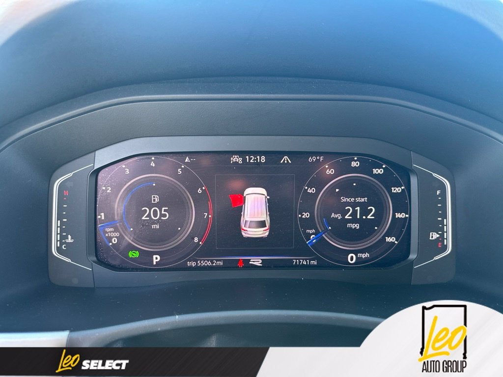 2022 Volkswagen Atlas 3.6L V6 SEL Premium R-Line