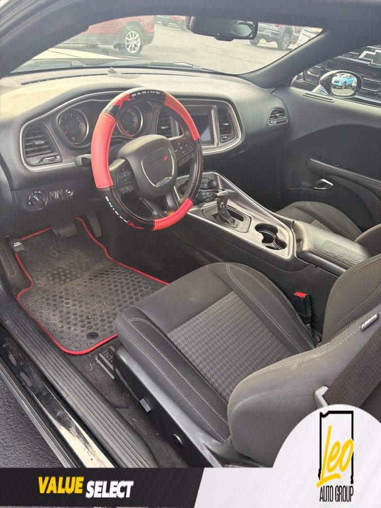 2019 Dodge Challenger SXT