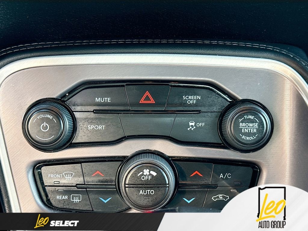 2022 Dodge Challenger SXT