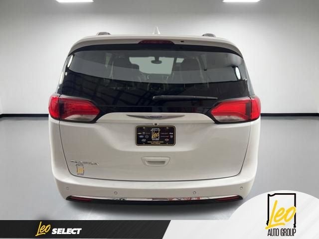 2020 Chrysler Pacifica Touring L Plus