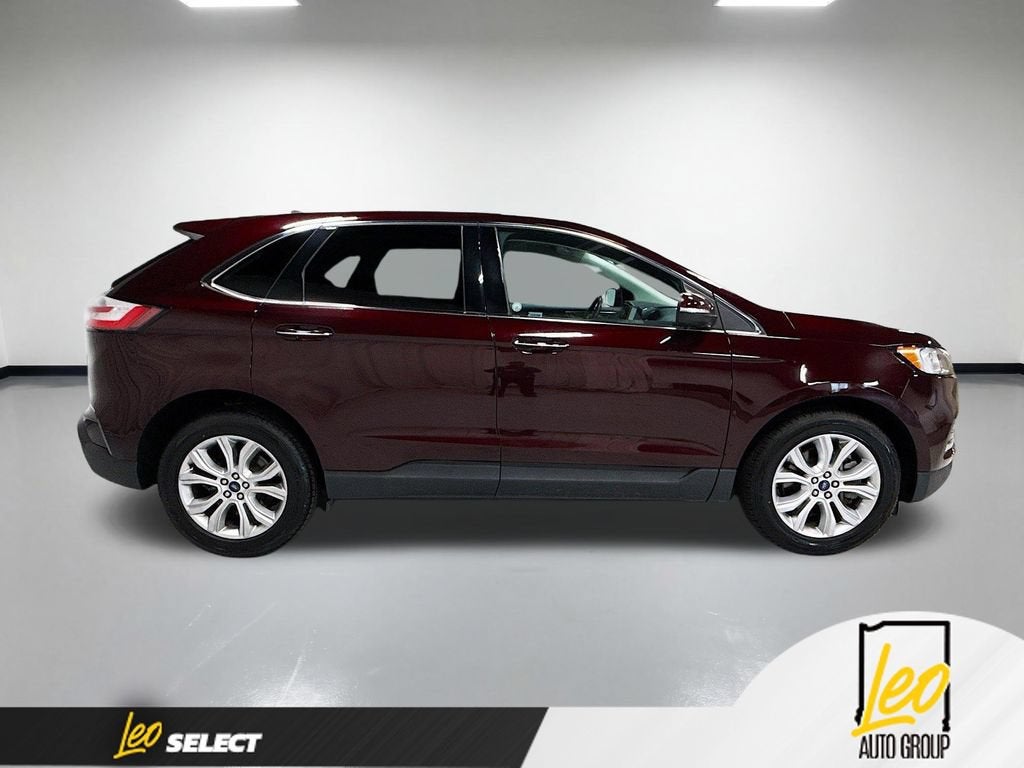 2022 Ford Edge Titanium